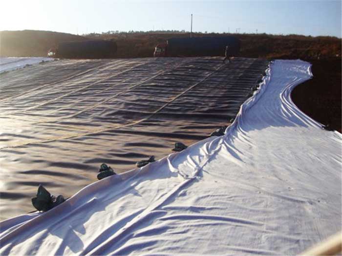 防渗工程施工现场